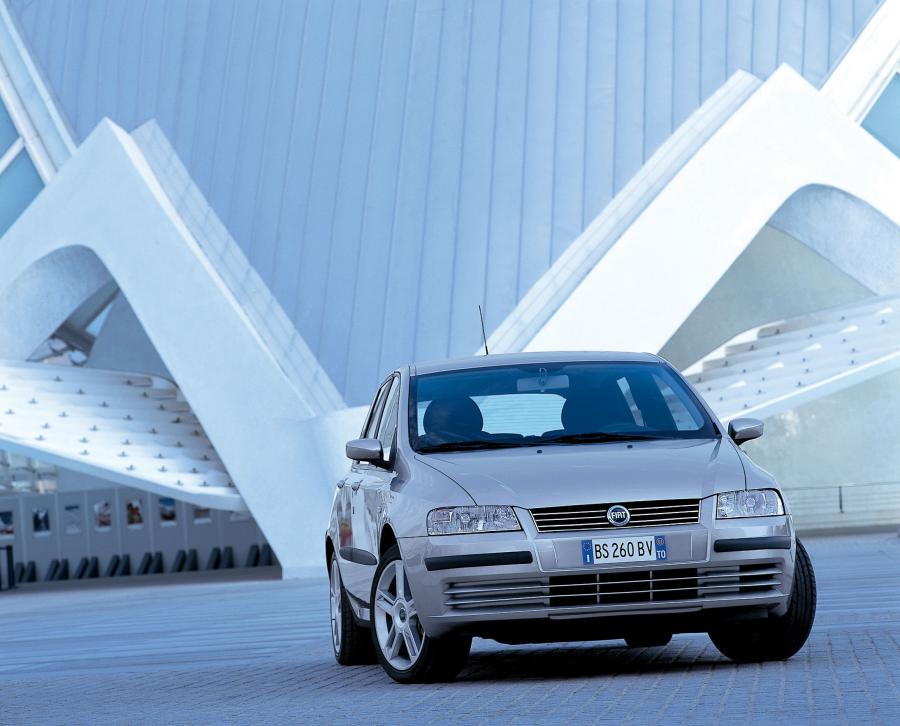  Fiat Stilo 2002 года  (фото 110 из 177)